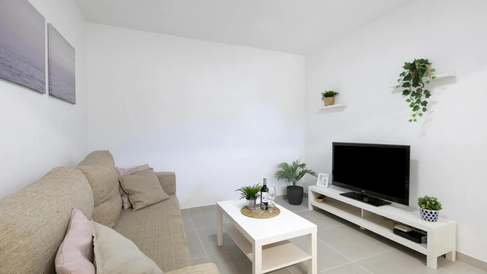 Aguaviva Perfect Holiday Callao Salvaje Hiszpania